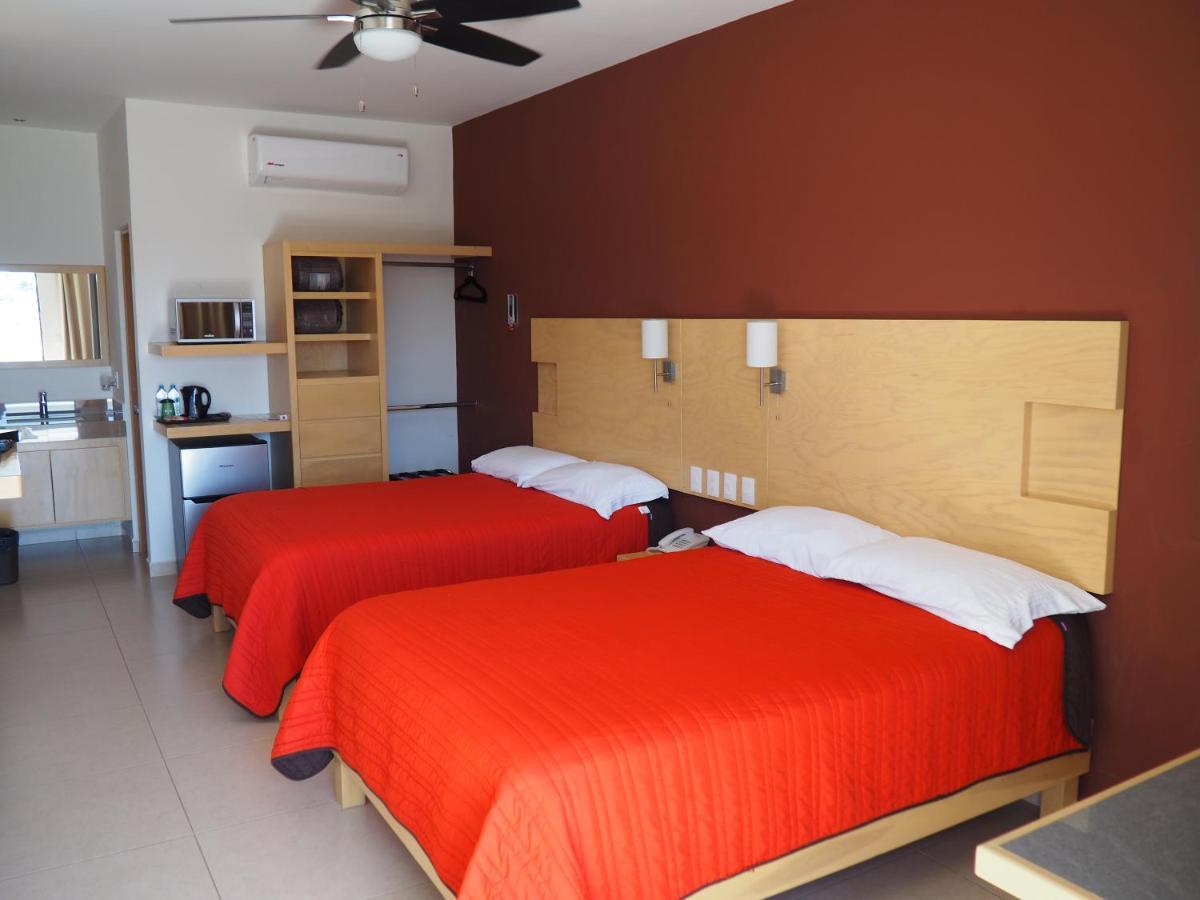 Nova Hotel Кадерейта-Хименес Экстерьер фото